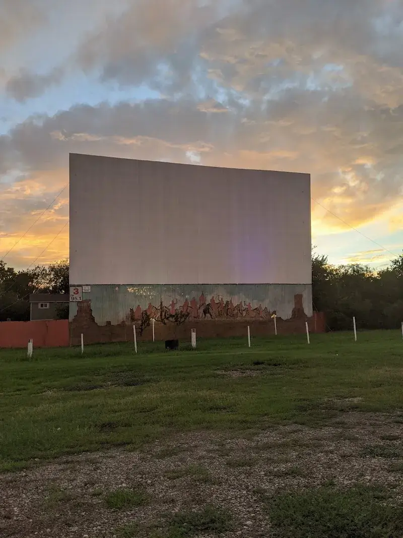 Galaxy Drive-In Movie Theatre in Ennis, TX
