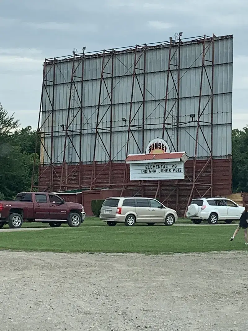 Sunset Drive In in Waterford, PA